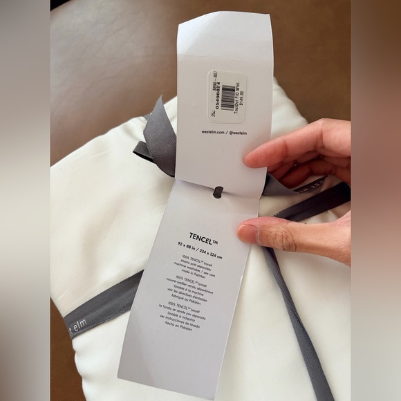 NWT West Elm TENCEL Duvet Cover - Full/Queen - Picture 4 of 4